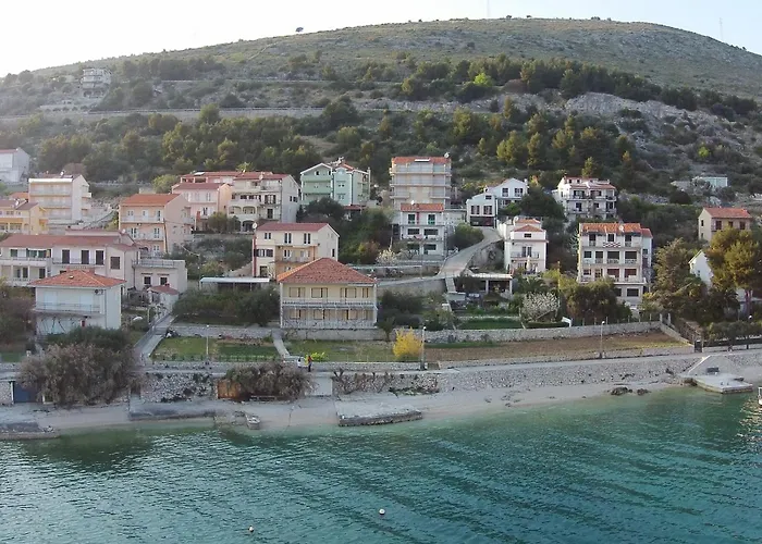 Apartament Happy Days *