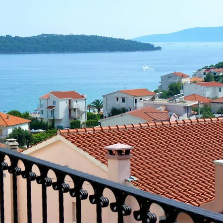 アパート Happy Days